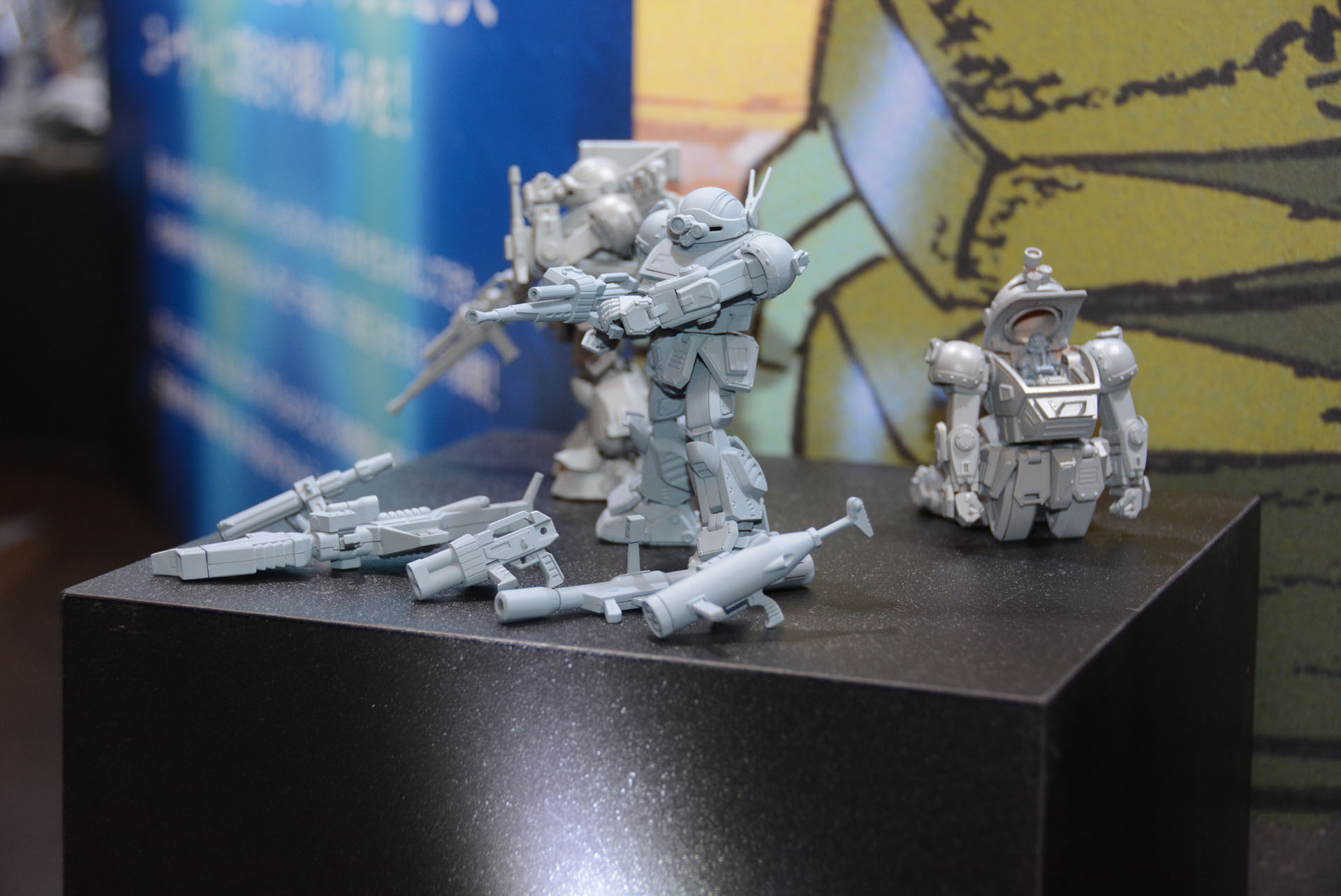 1/48の小サイズでありながらコクピット内部まで精密に再現するという。他のATもぜひ商品化して欲しい