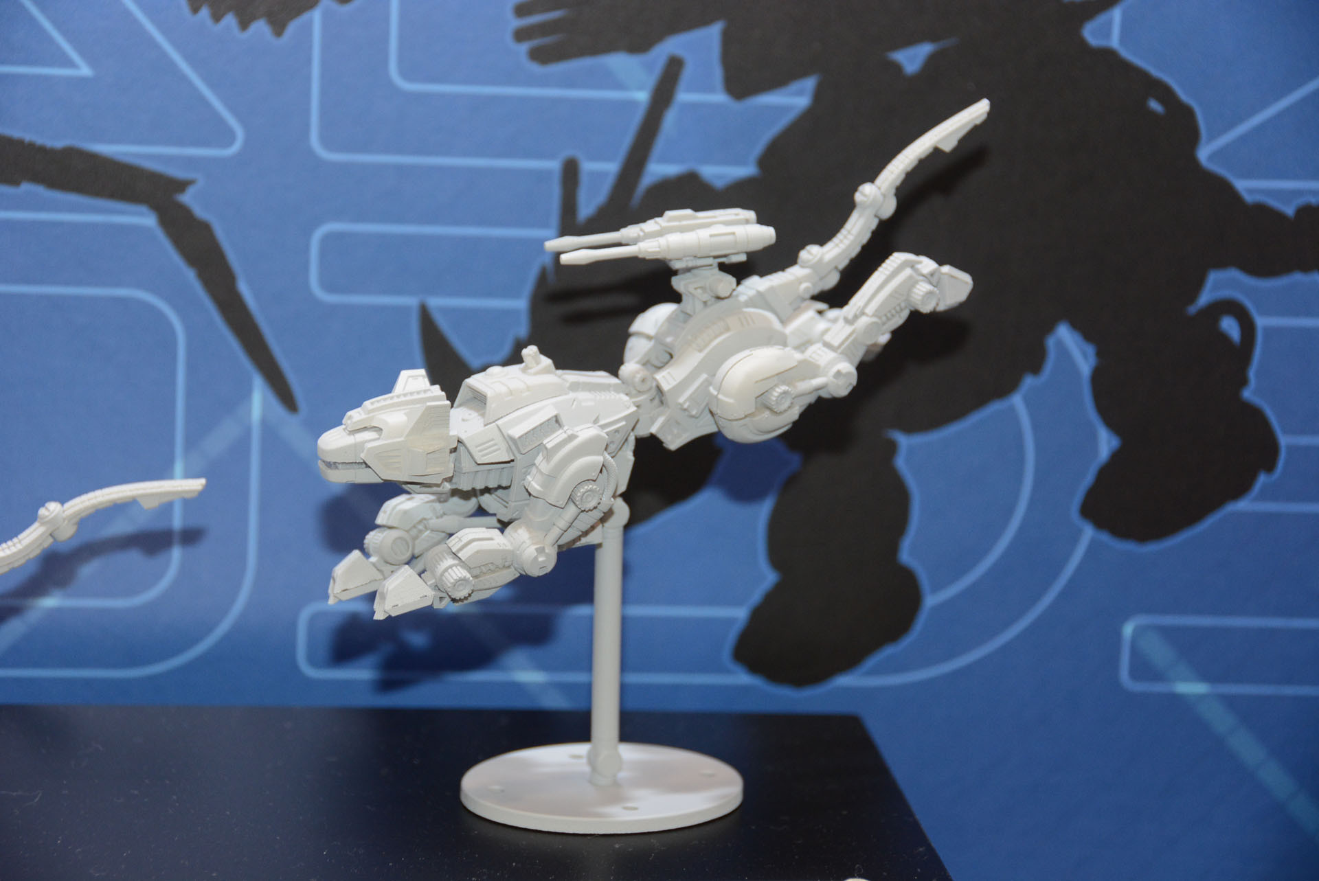 ディテール、可動、ポージングに注力したプラモデルシリーズになる