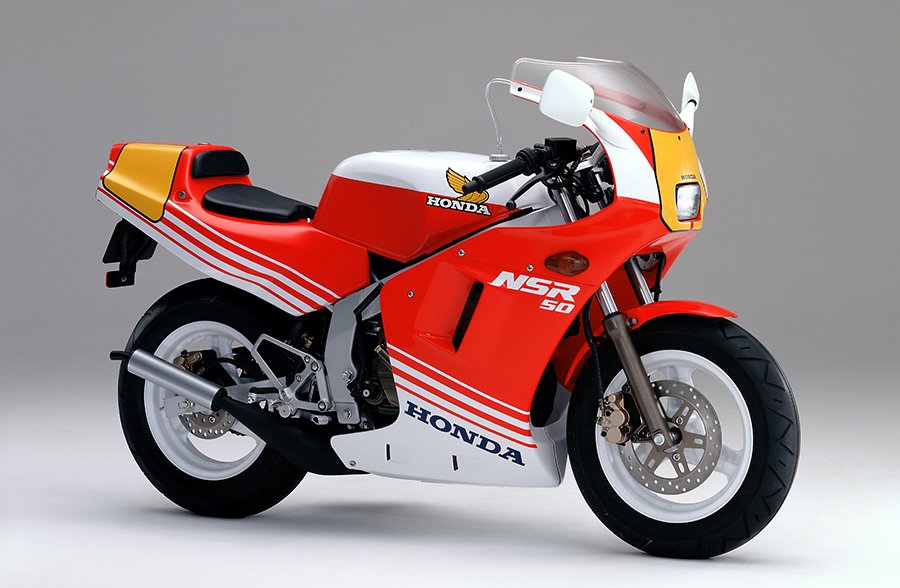 1987年に登場した初期モデル。写真は<a href="https://global.honda/jp/news/1987/2870529.html" class="n" target="_blank">ホンダ プレスリリース</a>より