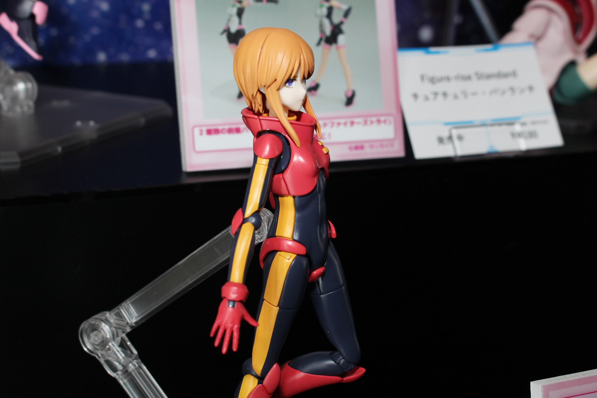「Figure-rise Standard プルツー（仮）」。発売時期、価格は未定。詳細情報は夏に発表予定