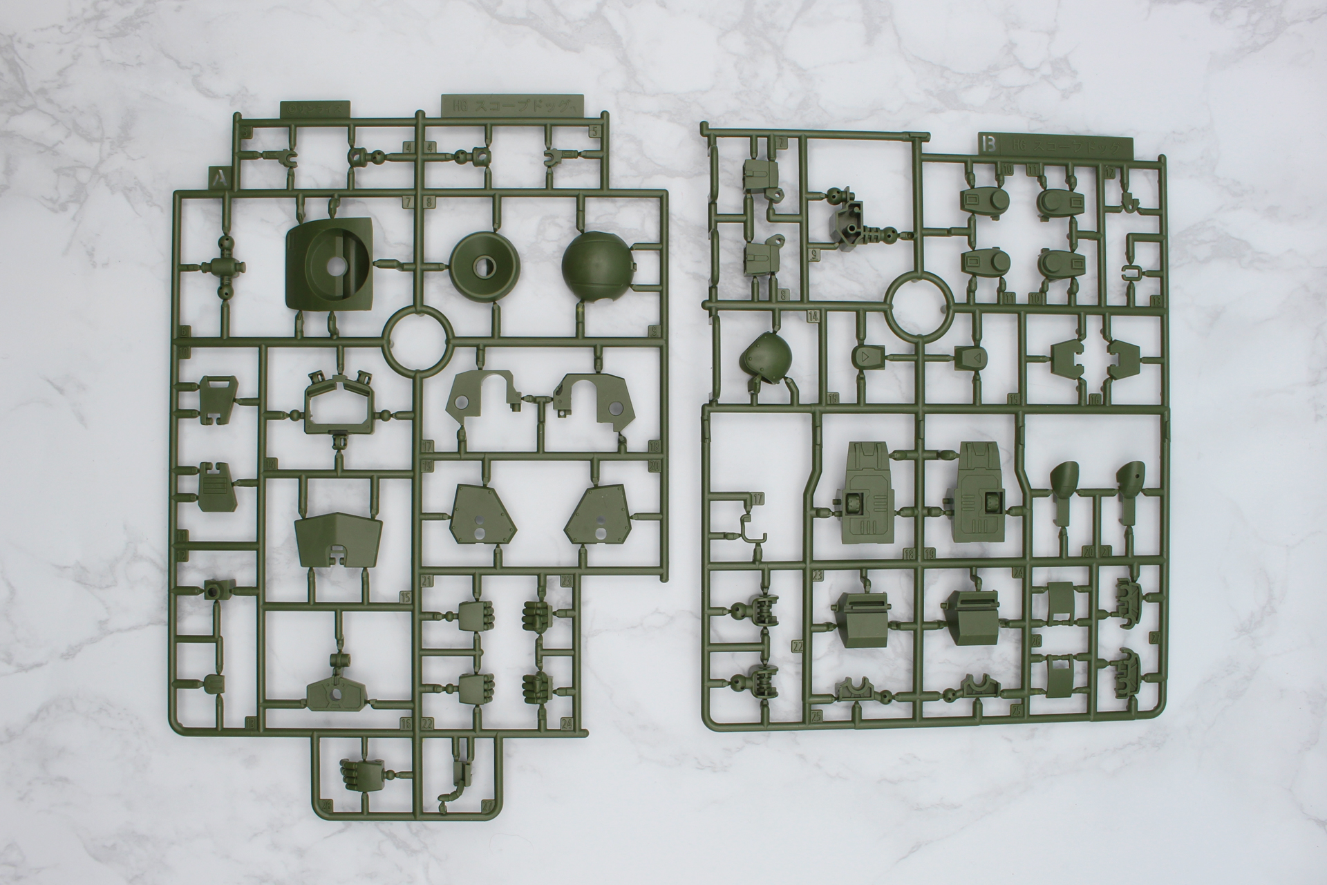 Aパーツ、Bパーツ