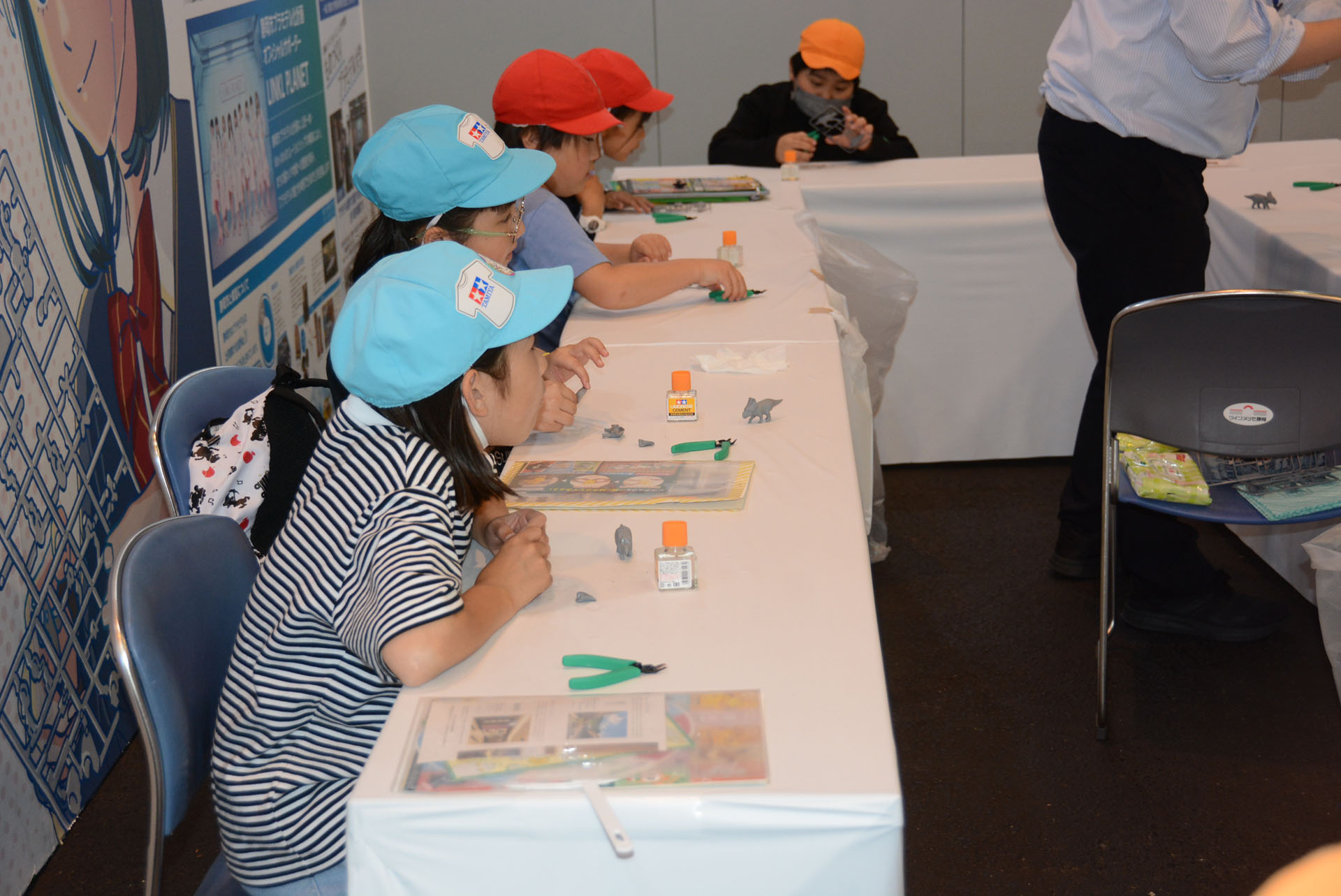 恐竜プラモデル体験