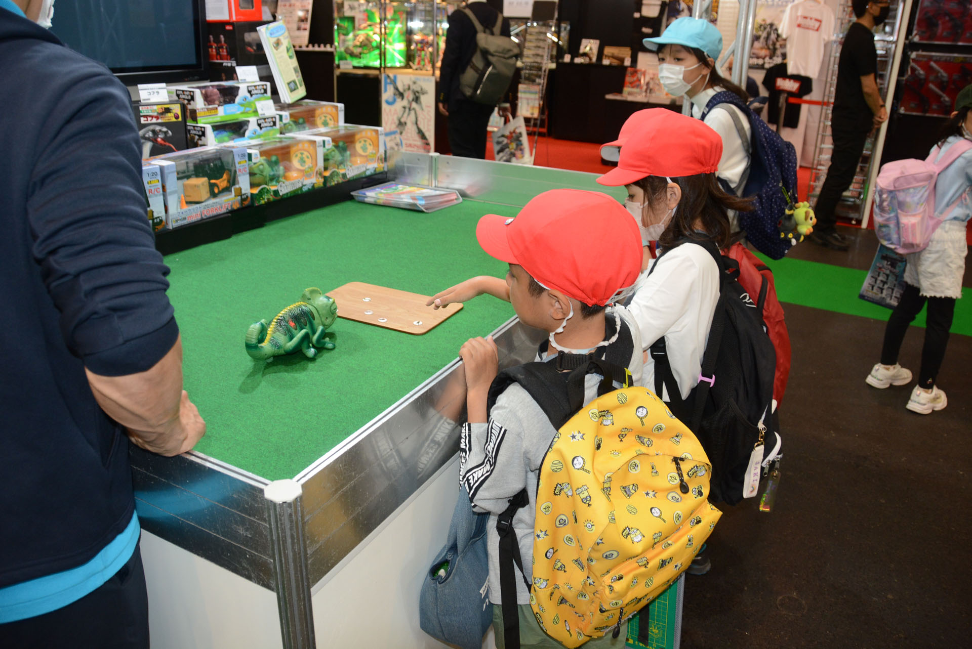 童友社の面白RCはいつも人気だ