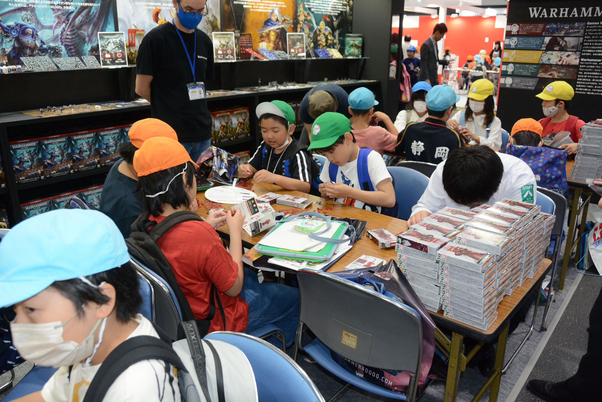 ゲームズワークショップは塗装教室に加え、塗装を紹介するデモも行っていた