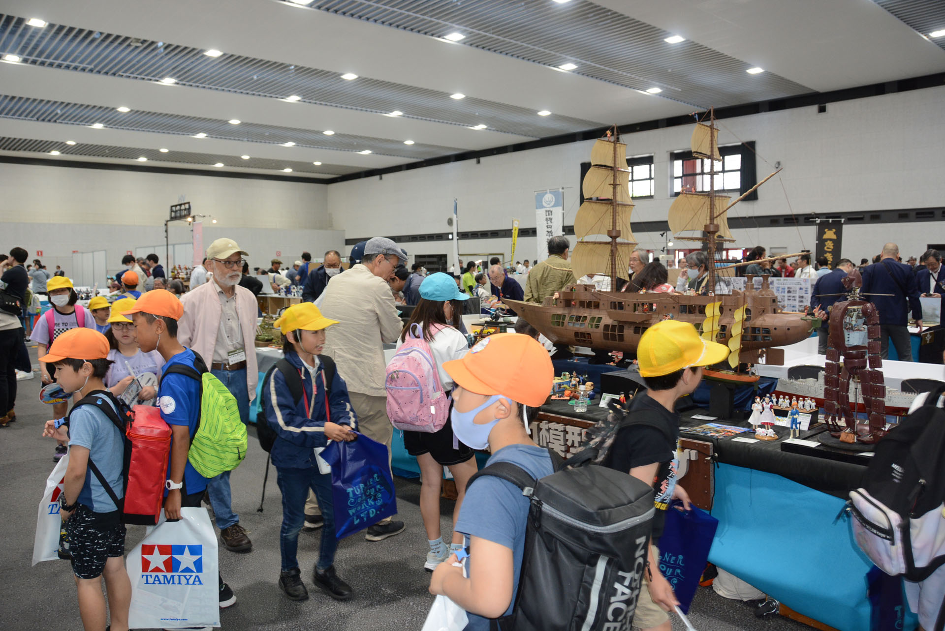 モデラーたちの作品を目の前にできるモデラーズクラブ合同作品展