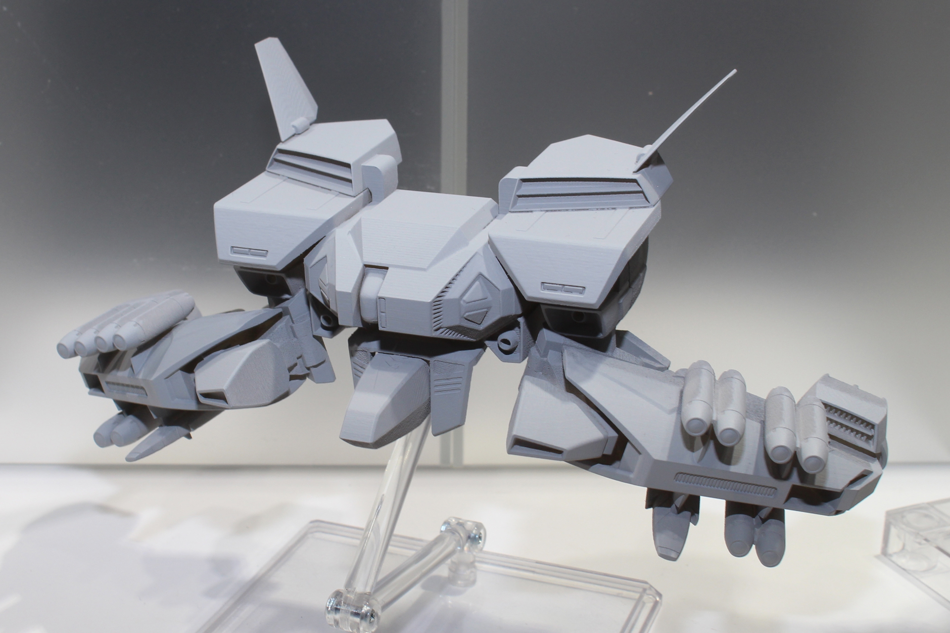 「MODEROID ナイキック」