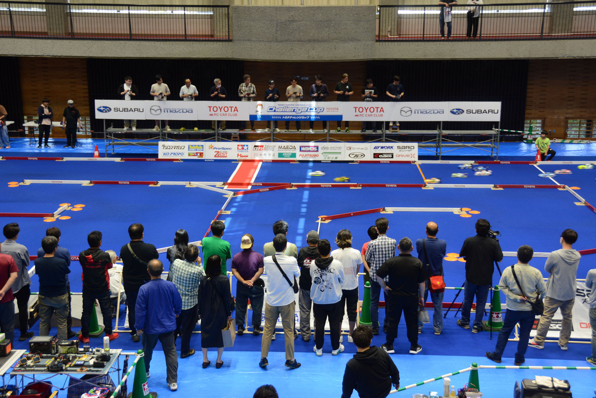 RCカー全国大会の決勝など、RCドライバーが競う大会がメイン