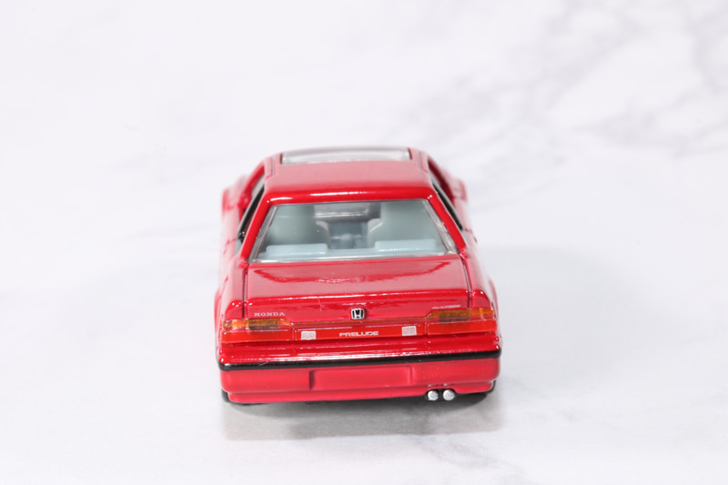 フロントガラスから内装シートも確認できる