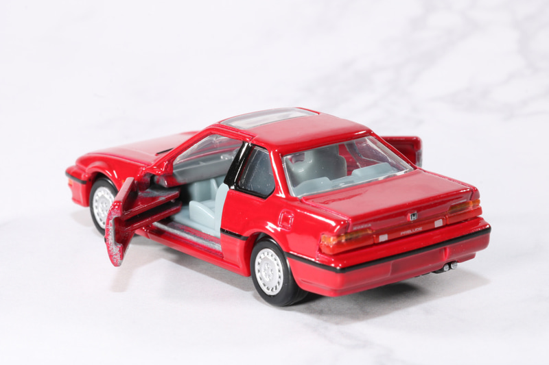 ドア開ければ内装も確認できる