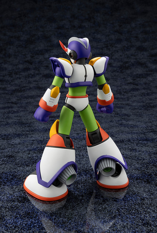 ロックマンX3」よりプラモデル「マックスアーマー トライアード