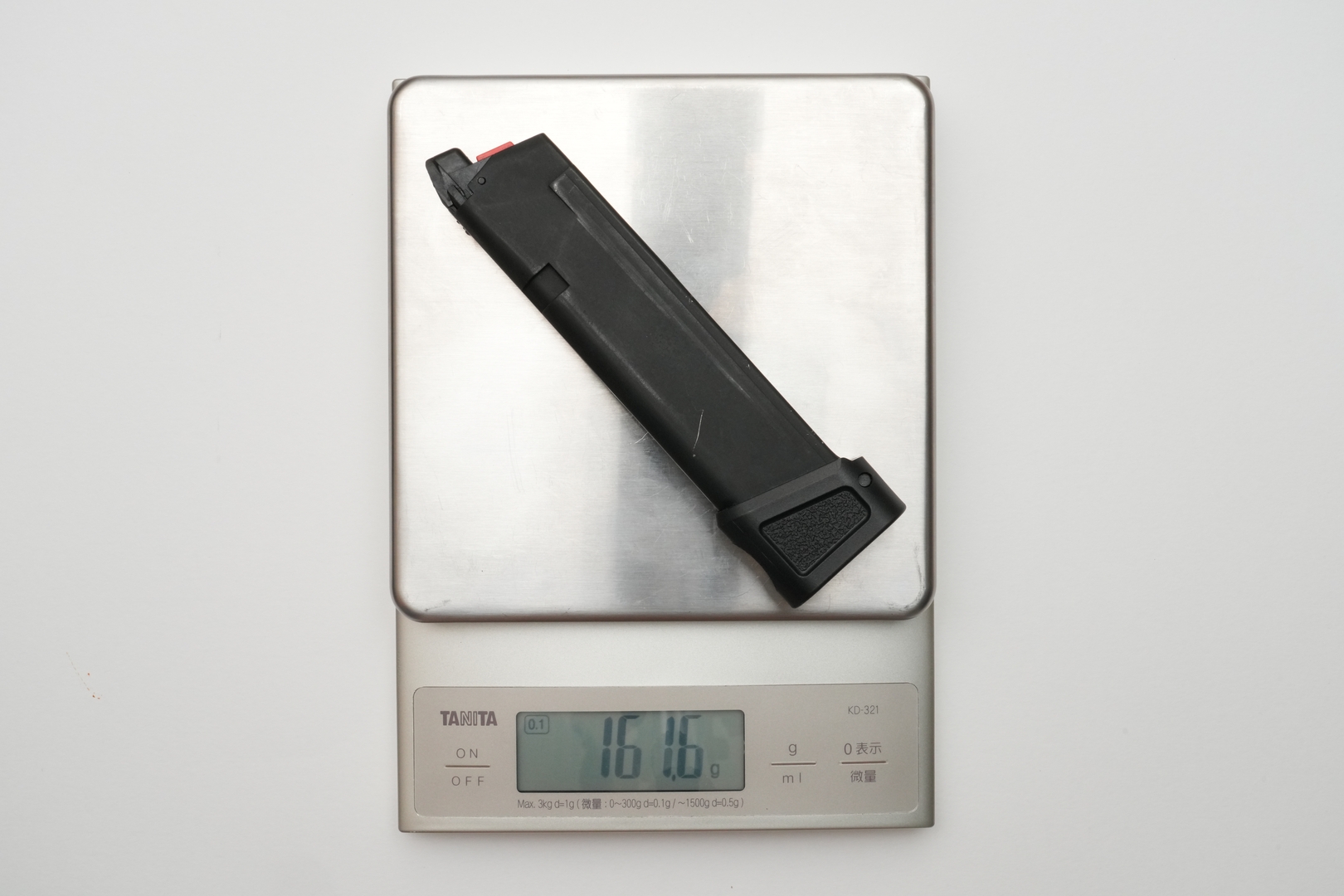 アルミ合金製マガジンの実測重量は161.6g