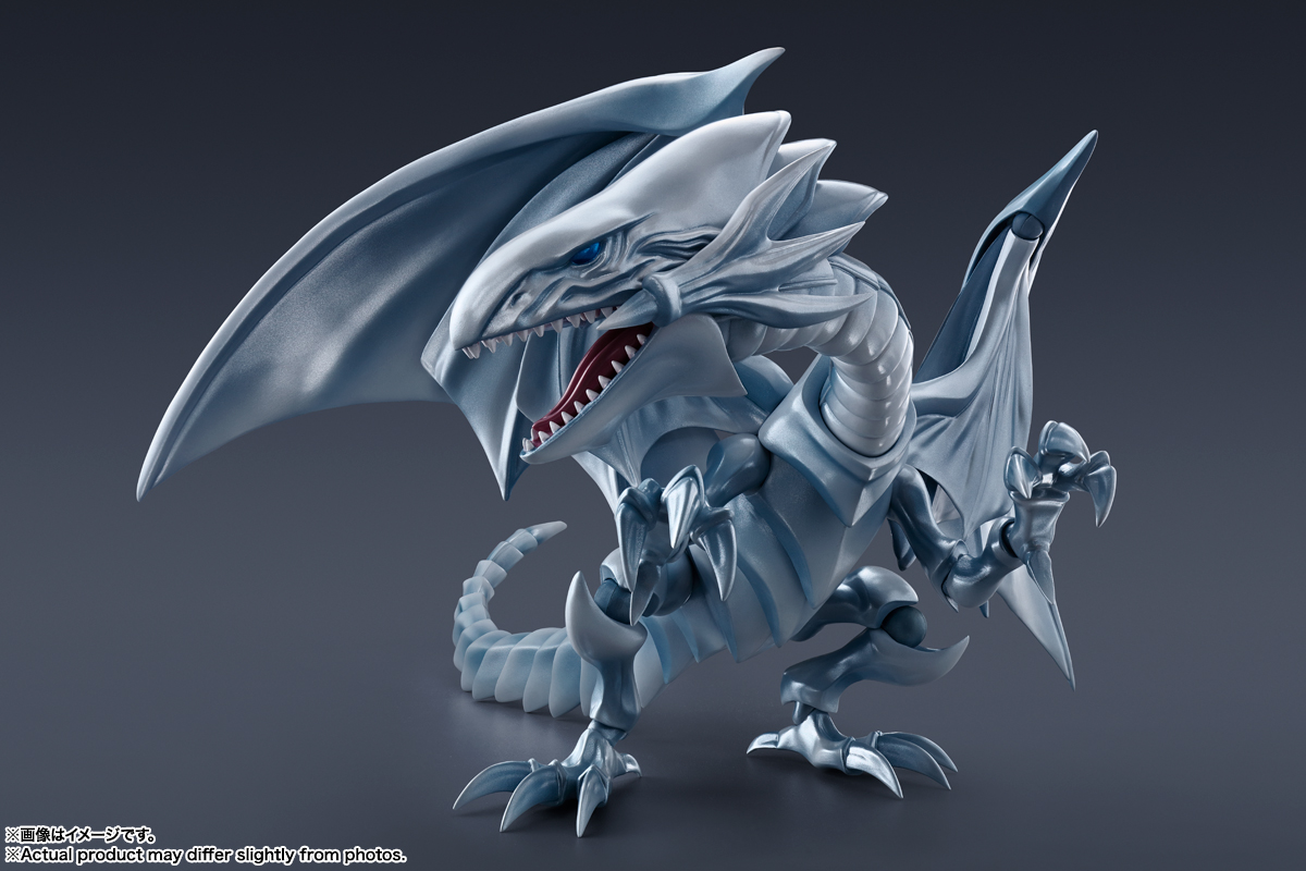 2023年12月発売「S.H.MonsterArts 青眼の白龍」