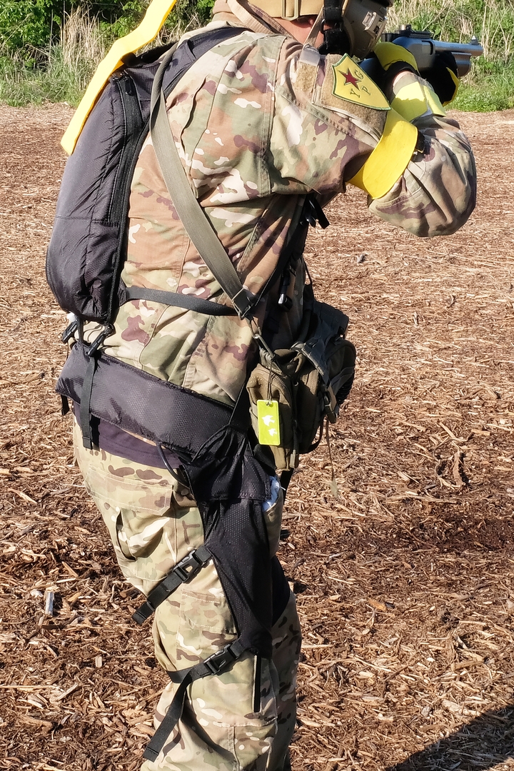 ポンプアクションの速射が苦にならない快適さ