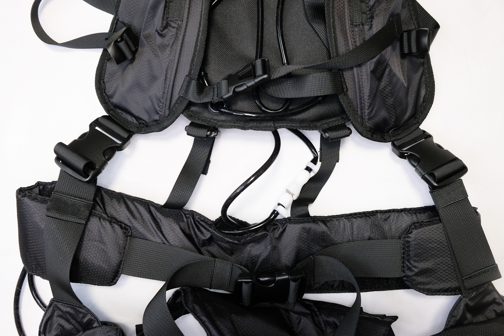 腰のベルト部分