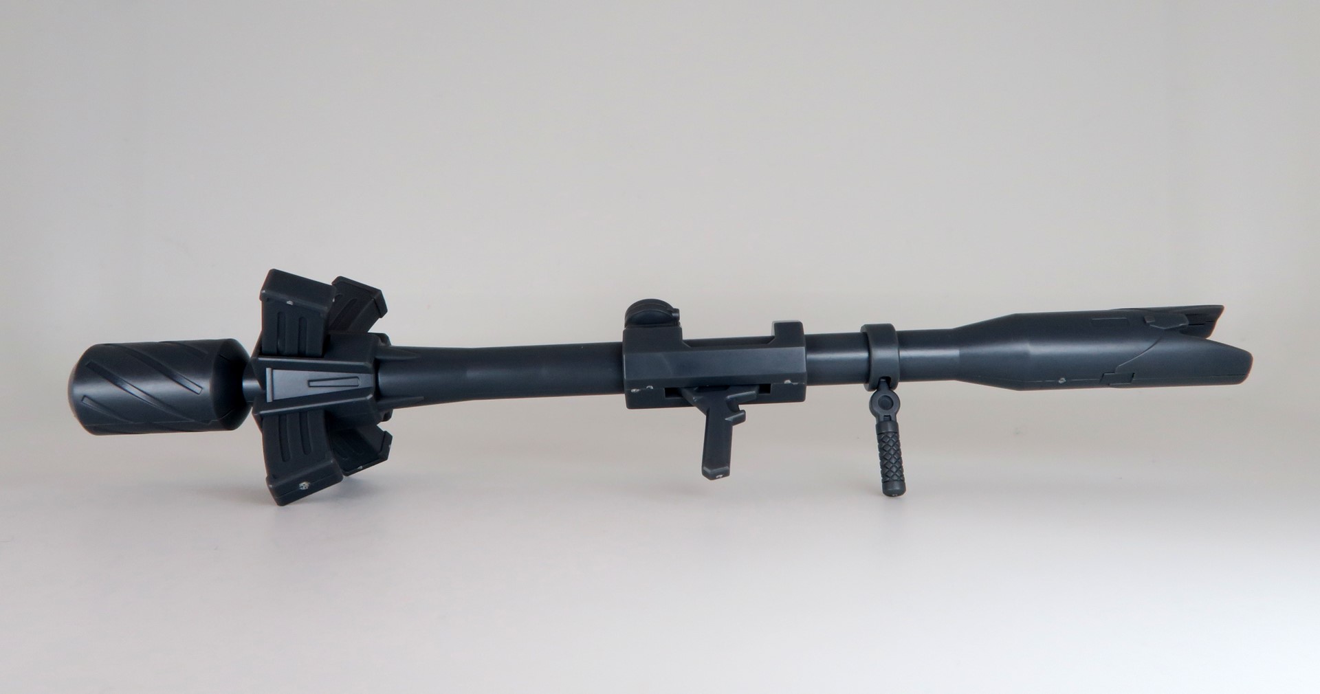 アニメ本編でも登場した武装のバズーカ