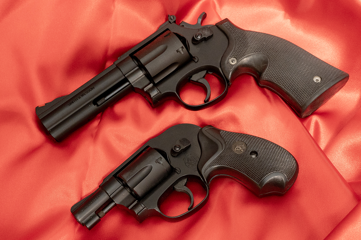 マルシンのS&W M585 HW（とタナカのS&W M49）。マルシンの最新ロットは、刻印がリアルになっているので、満足感が高い