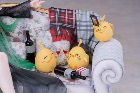 アズールレーン」に登場するリットリオを1/7スケールで立体化した 