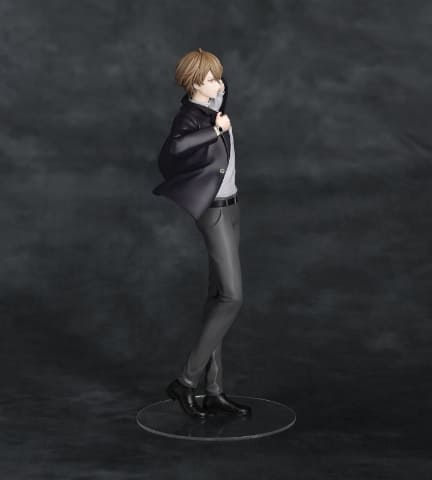 にじさんじ」加賀美ハヤトさんが1/8スケールで立体化！ 業務へ向かう