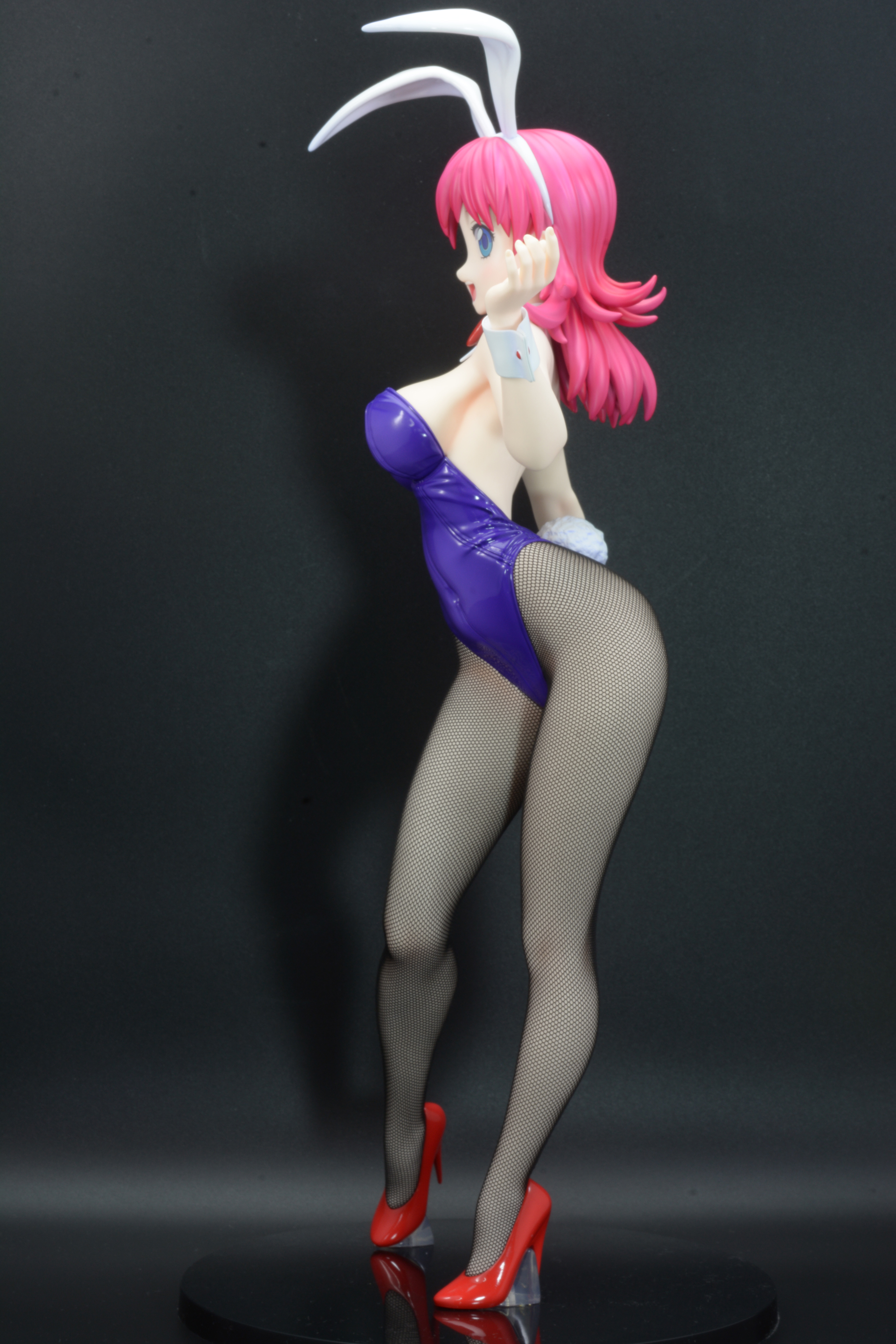 フィギュアの1つのジャンルとして確立されたといえる「フリーイングのバニー」の手法で、「やるっきゃ騎士」のヒロイン・美崎静香が見事に表現されている