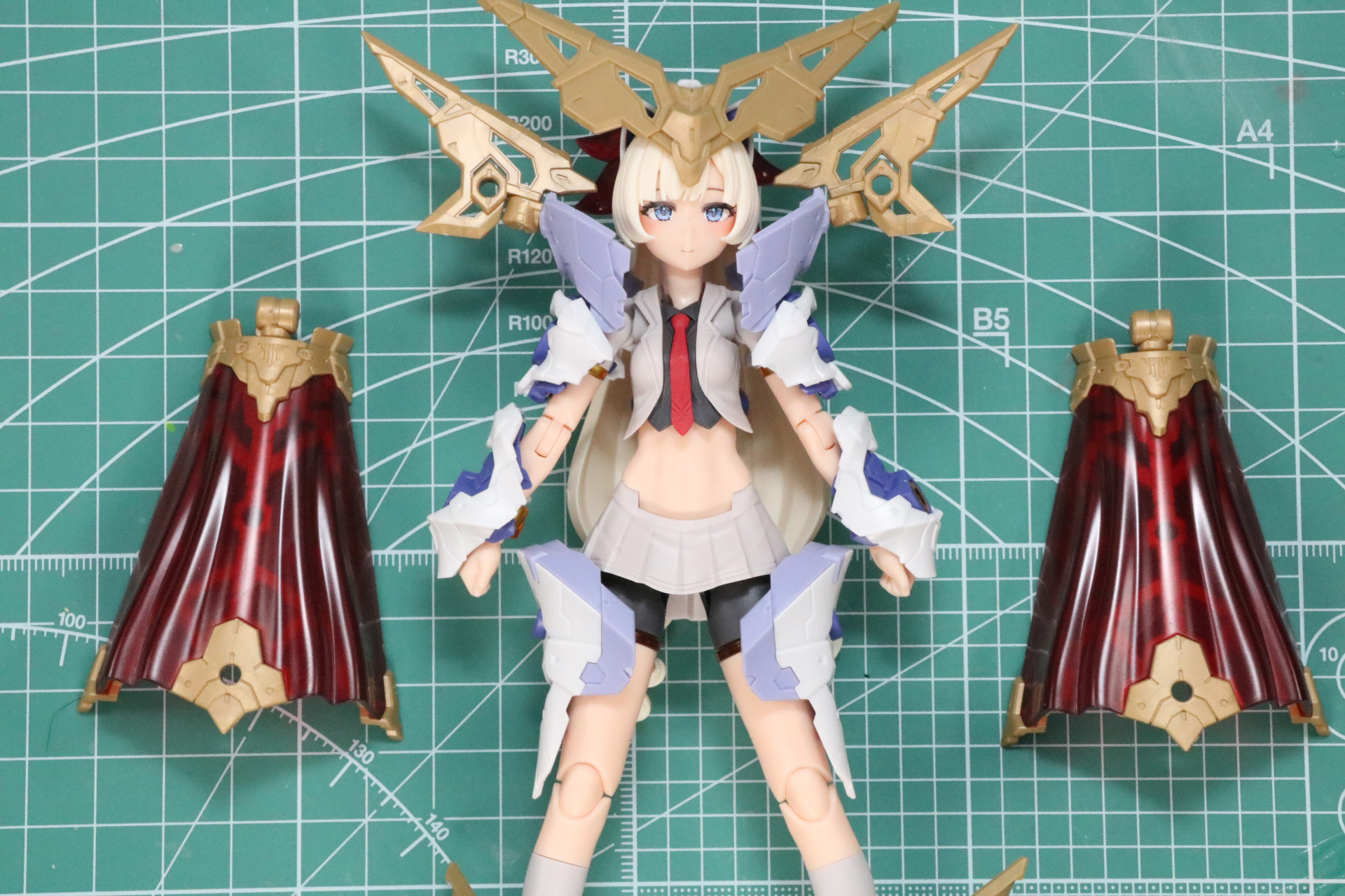 肩部分にマントを付ける