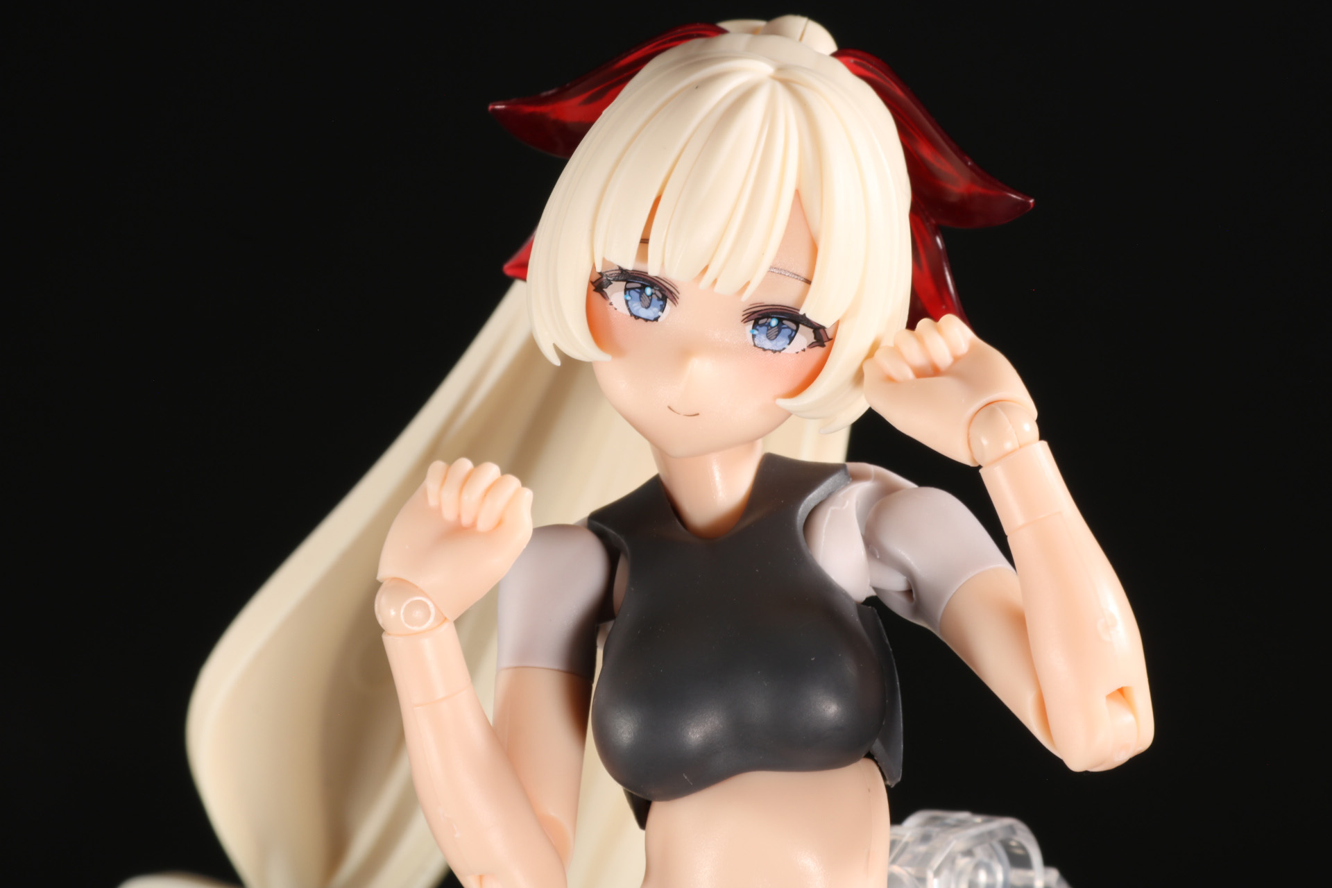 バレエのような指先からつま先まで優雅なポーズもできる