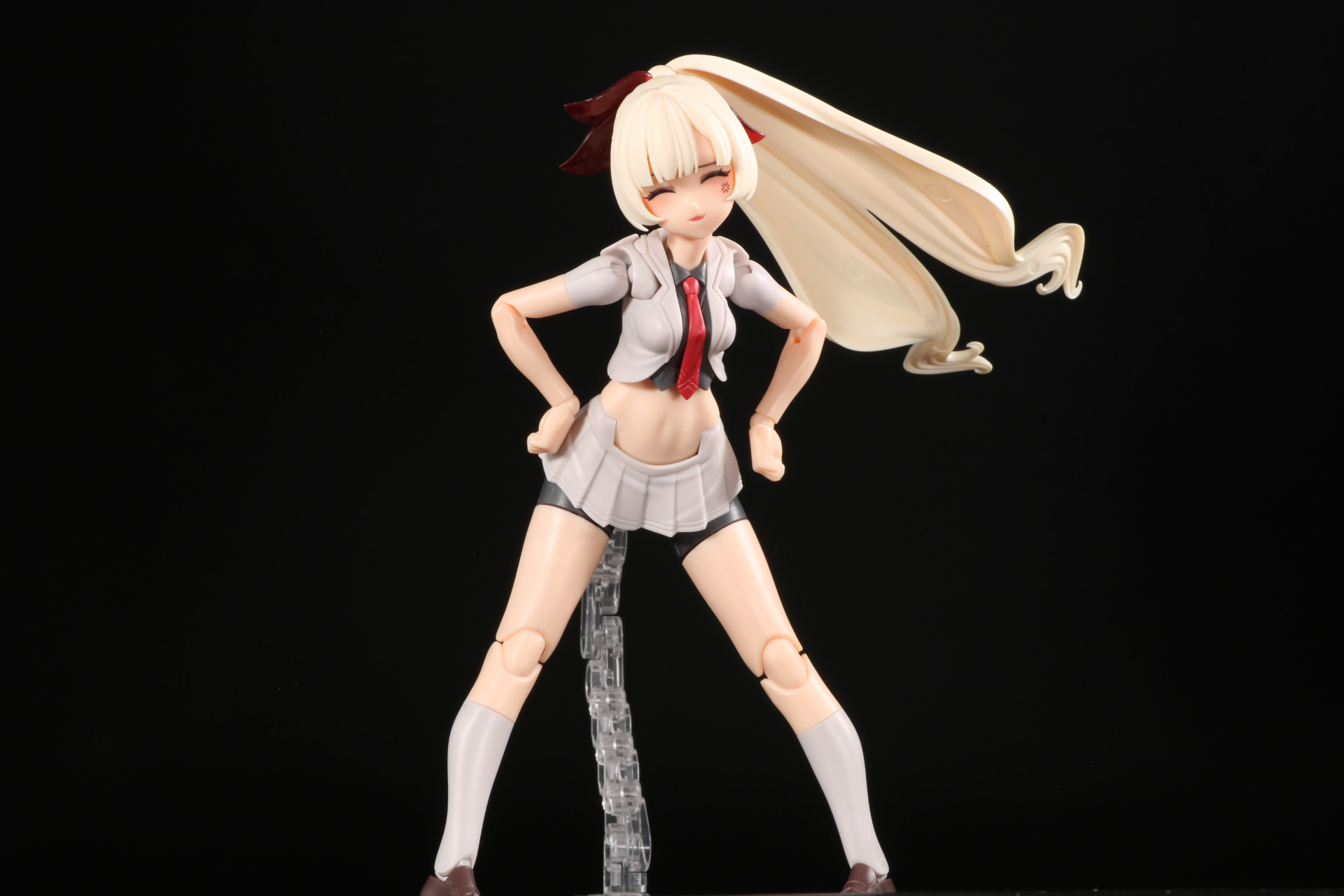 前かがみのポーズも可能