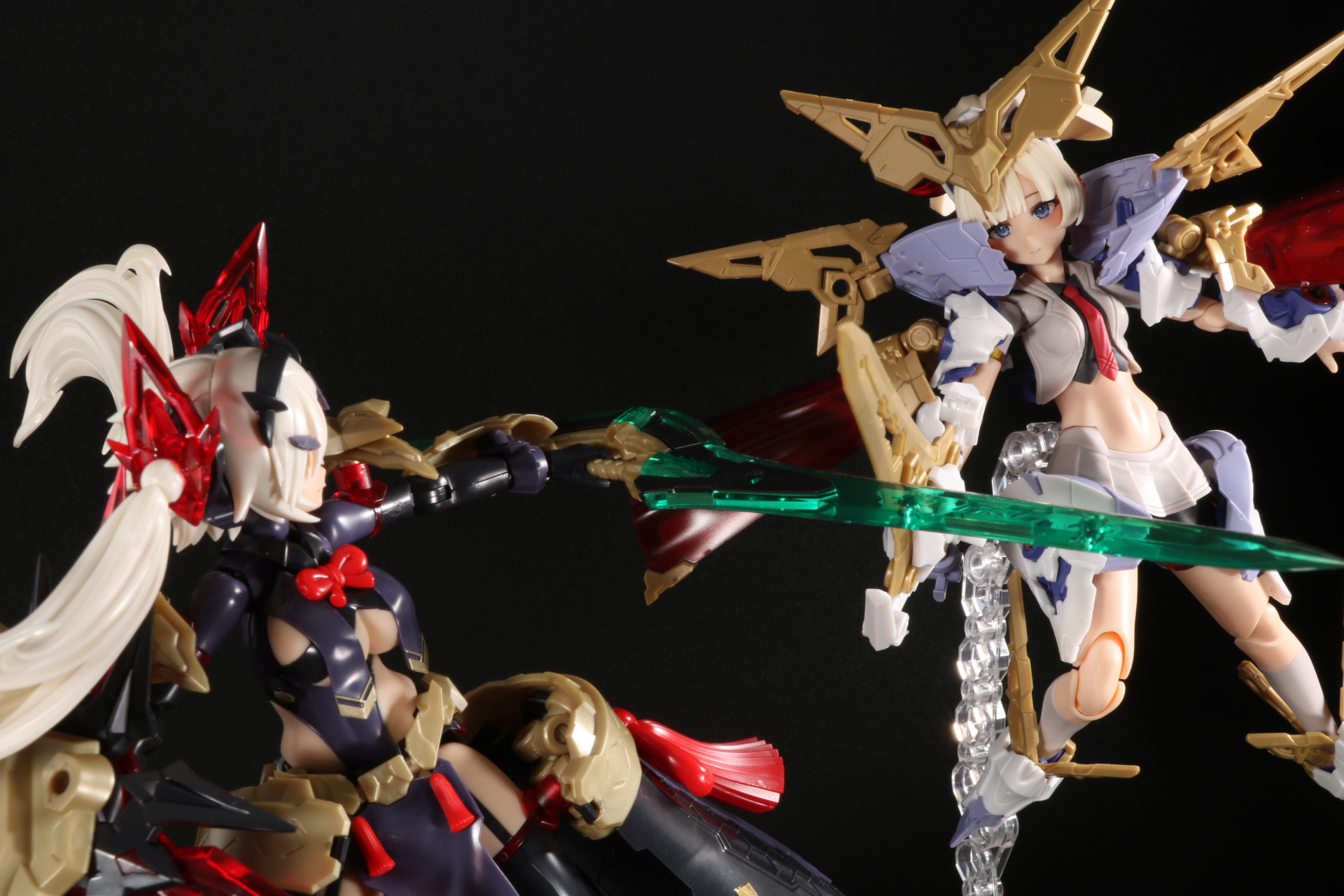 「皇巫 スサノヲ レガリア」を正面から圧倒する「BUSTER DOLL パラディン」