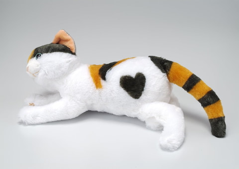 AmazonスマイルSALE】なでると鳴く猫のぬいぐるみが登場【2024.5