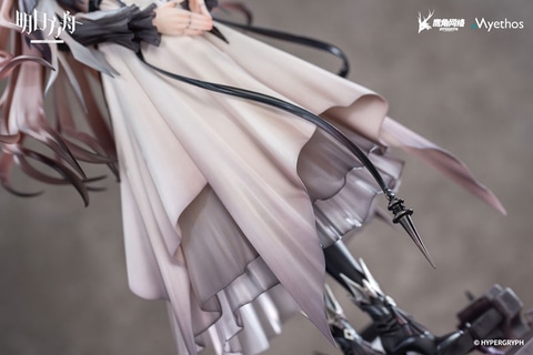 Myethos、「アークナイツ」より「魔王」が1/7スケールフィギュア