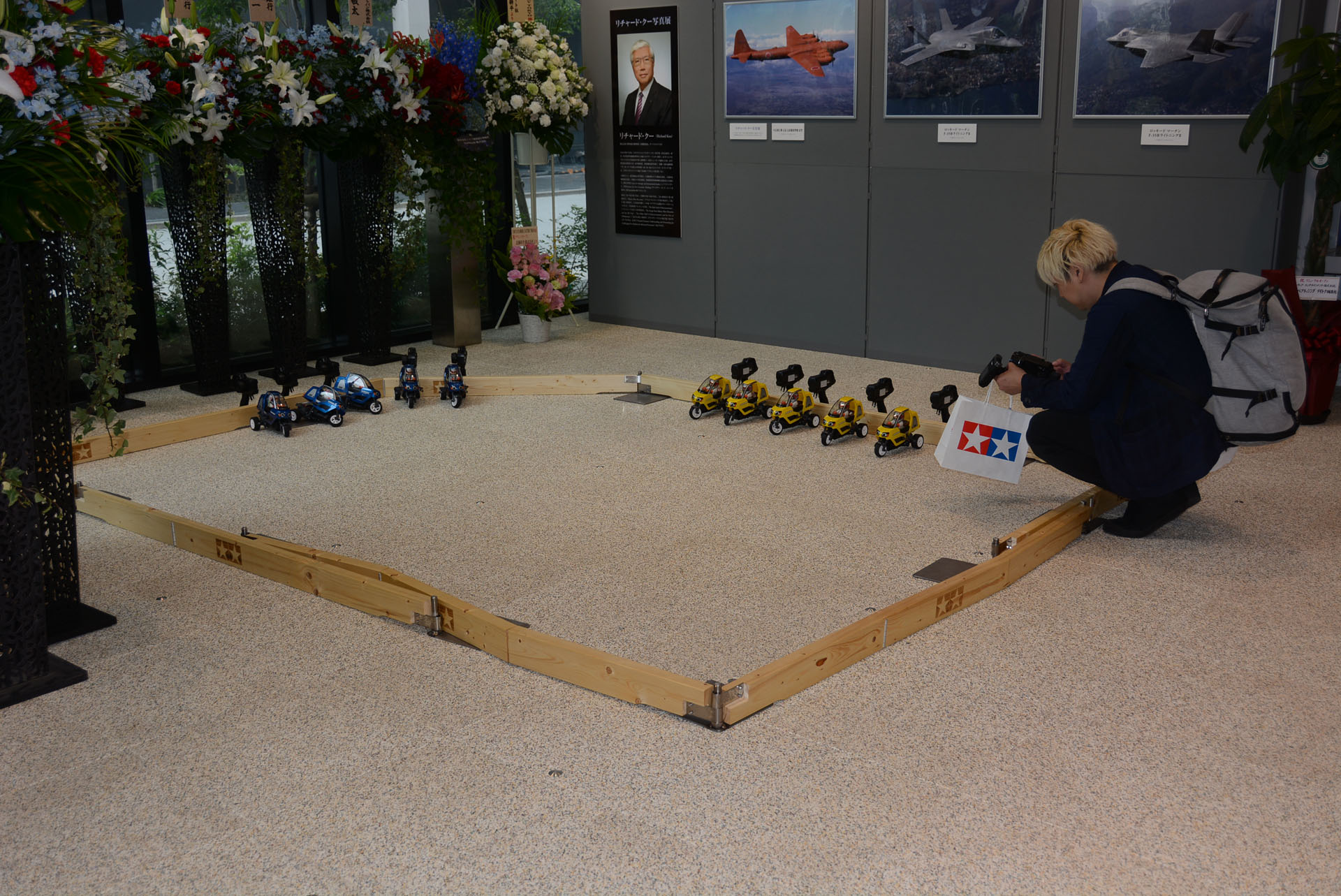 楽しい工作や、RCカーの体験も