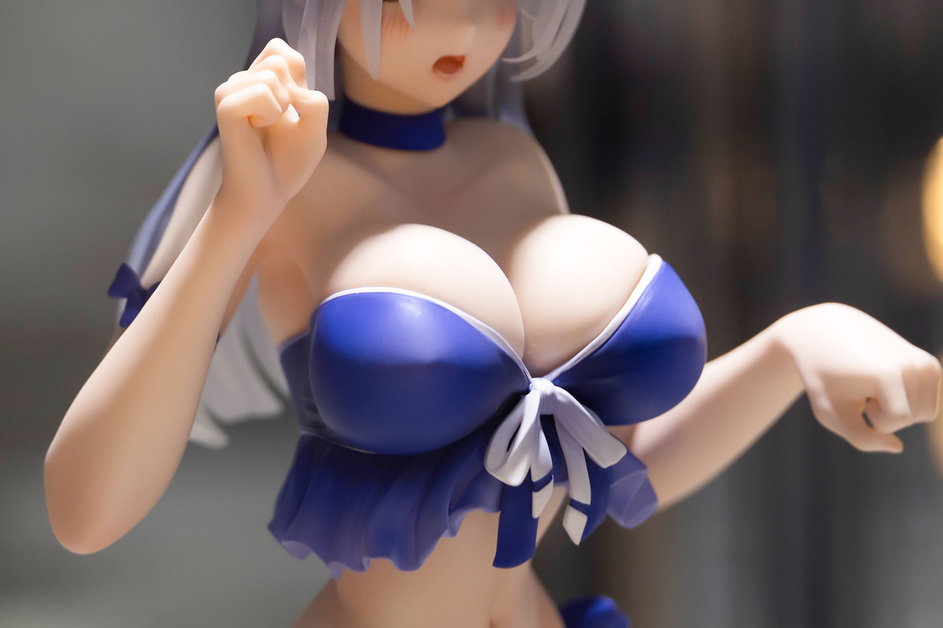 ブラパーツは、温度で色が変化するギミックが盛り込まれている