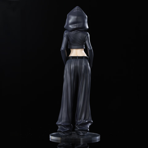 宝多六花BLACKCOLLECTIONフィギュア 宝多六花(宝多六花): フィギュア｜コトブキヤオンラインショップ