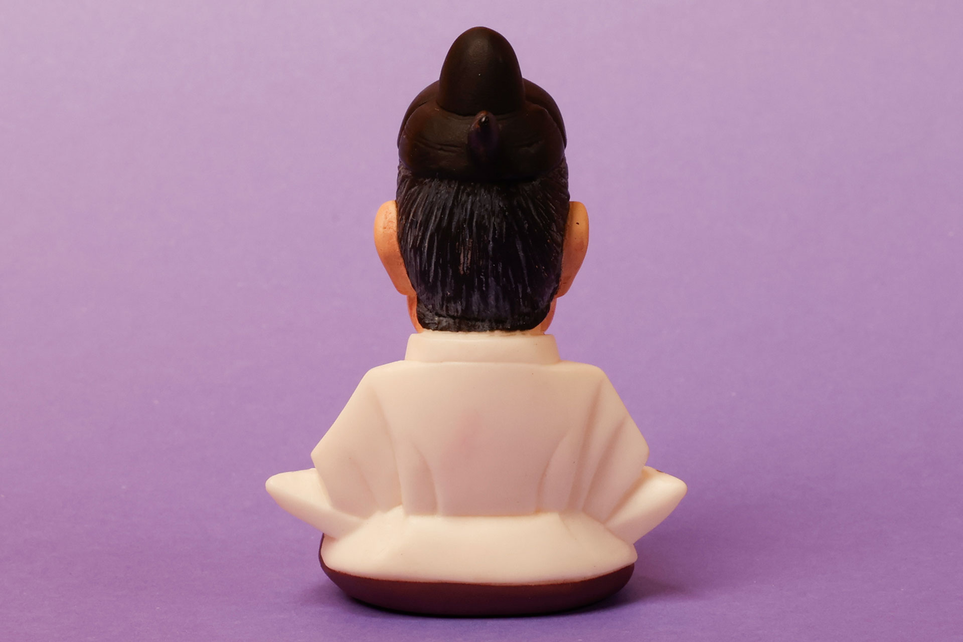 ソフビフィギュアならではの後ろ姿