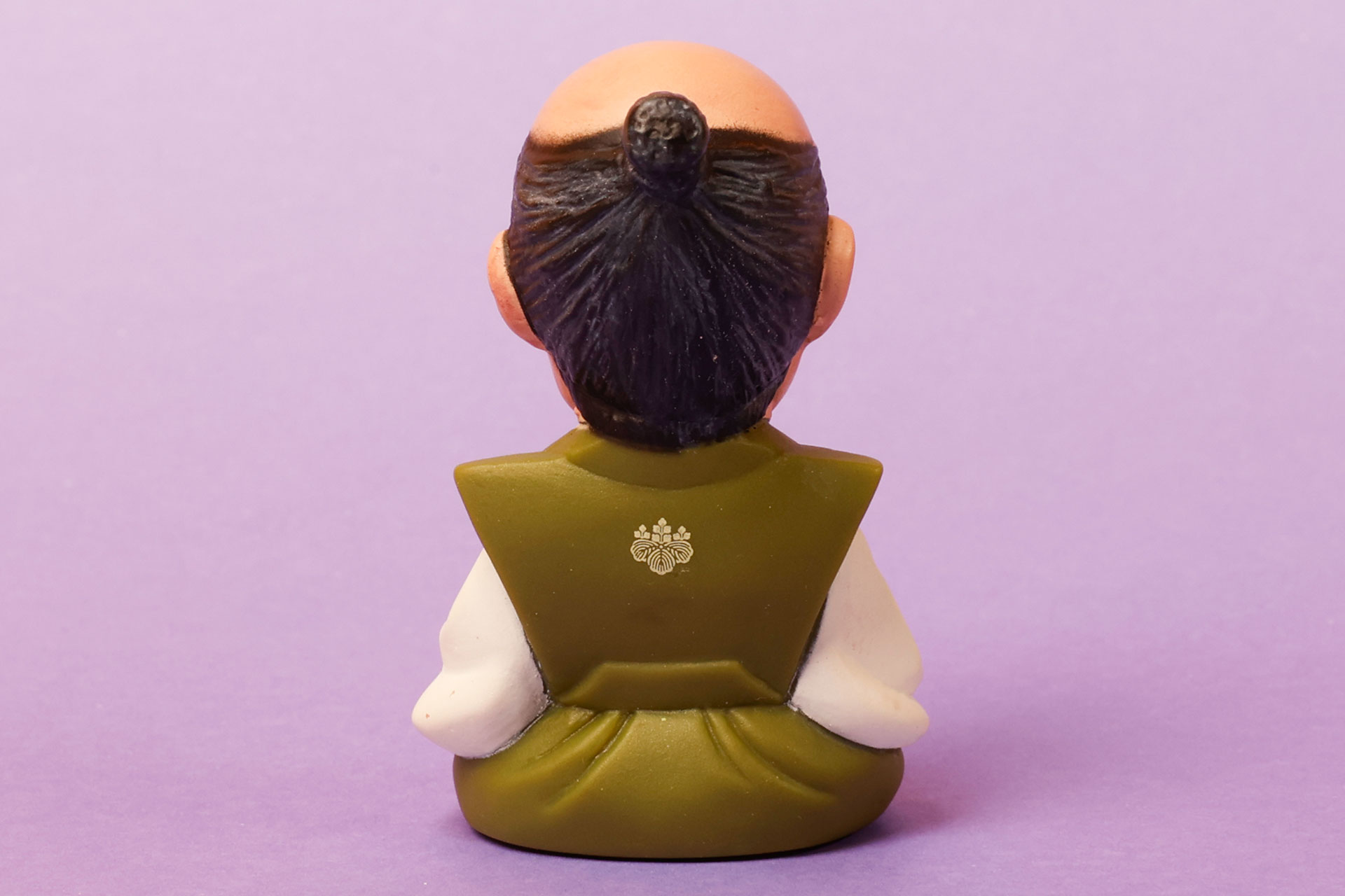 元の絵にはなかった背面から見られるところも魅力だ