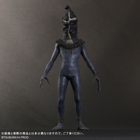 顔が発光! 「ウルトラQ」の不気味なケムール人が、全高34cmの巨大