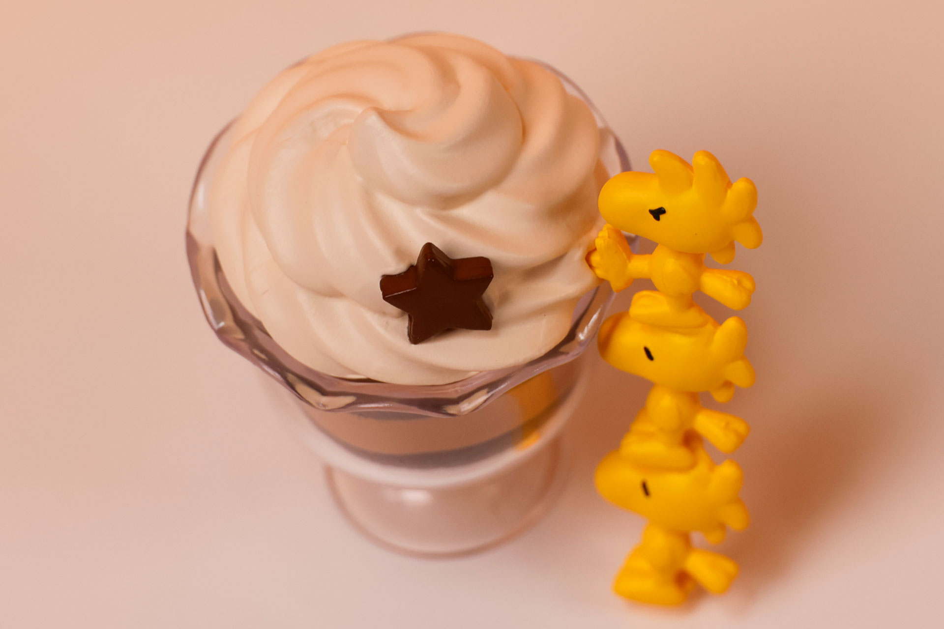 上部のアイスクリーム部分の形状も素晴らしい