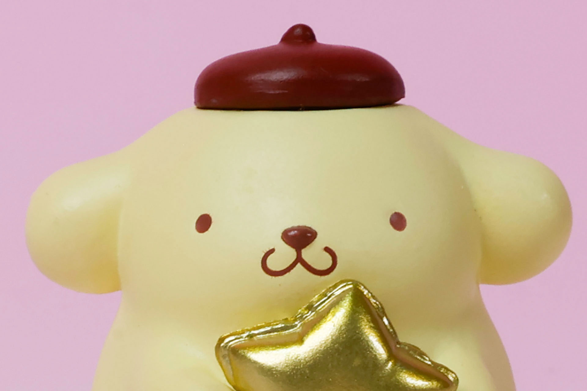 ニュートラルな表情だが、キャラクターの魅力が詰まっている