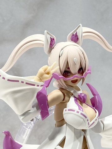 美少女プラモ「メガミデバイス」より白い装束姿の「朱羅 九尾 祭」が7