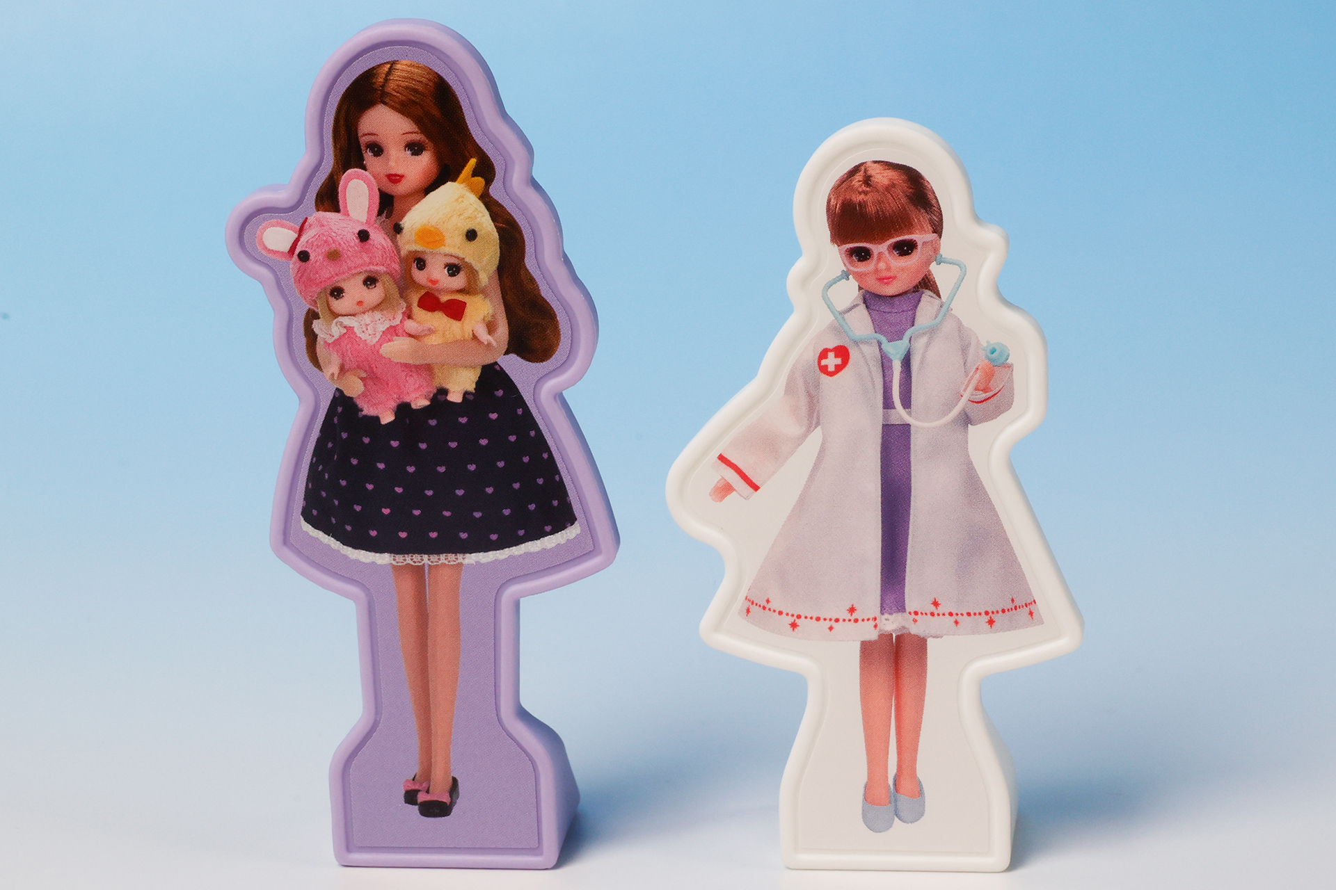 左がママで右がリカちゃんだ