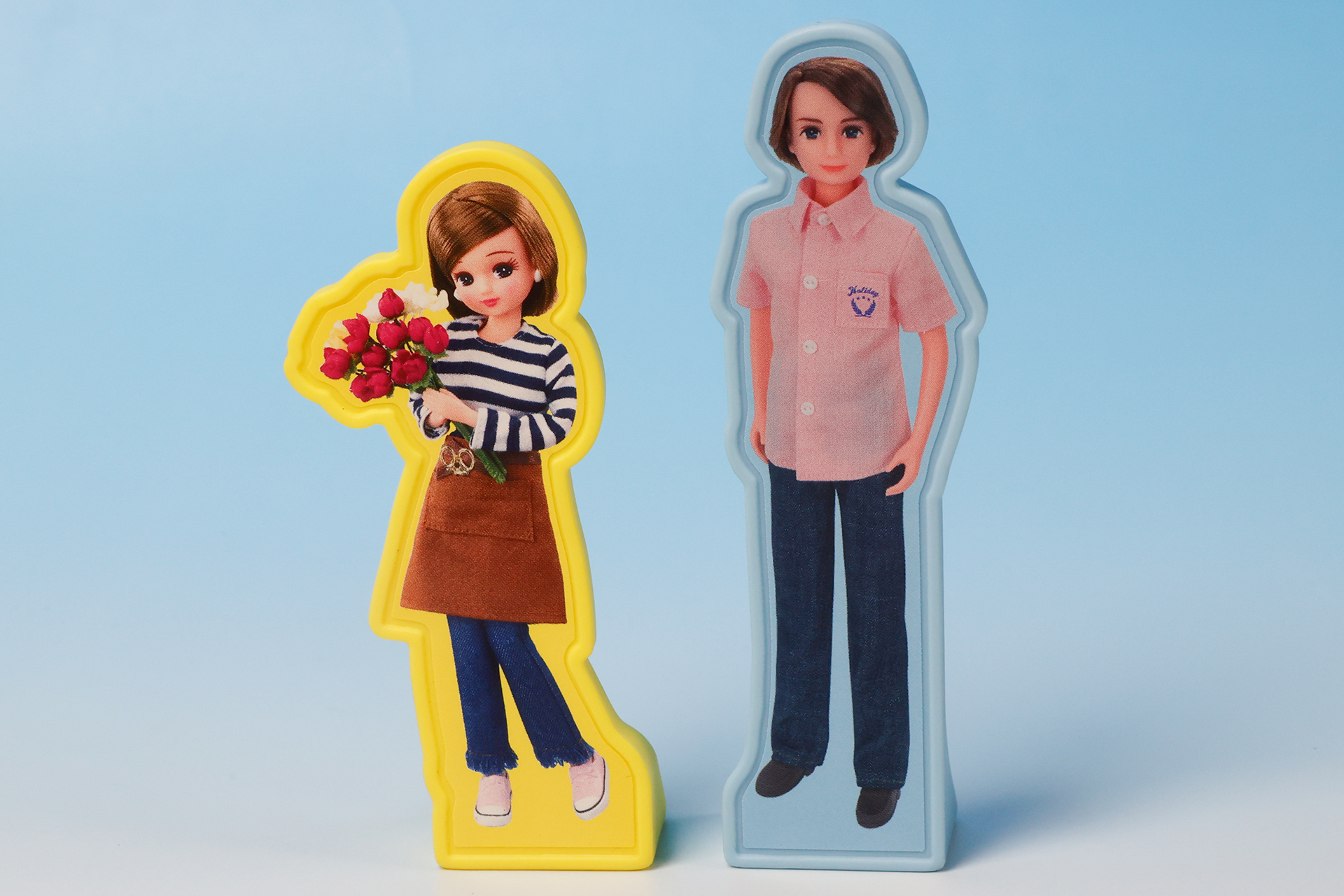 左がリカちゃんで右がパパ