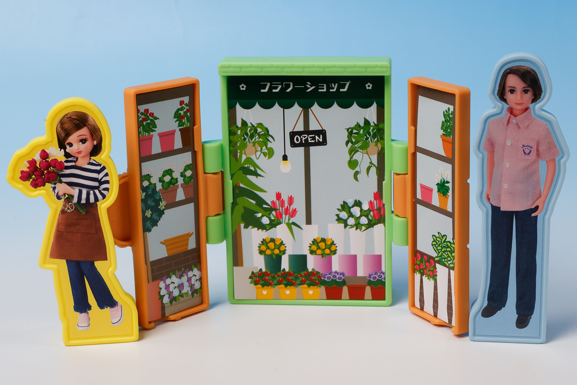 リカちゃんたちを並べて遊ぼう