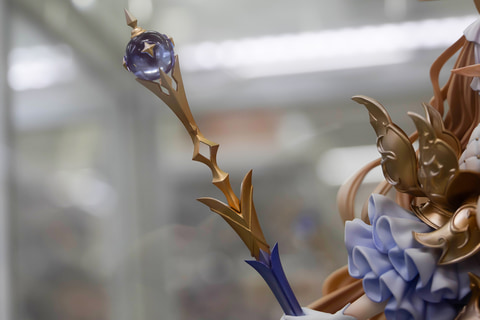 特別企画】【あみあみ展示撮り下ろし】たわわに実ったバストに目が