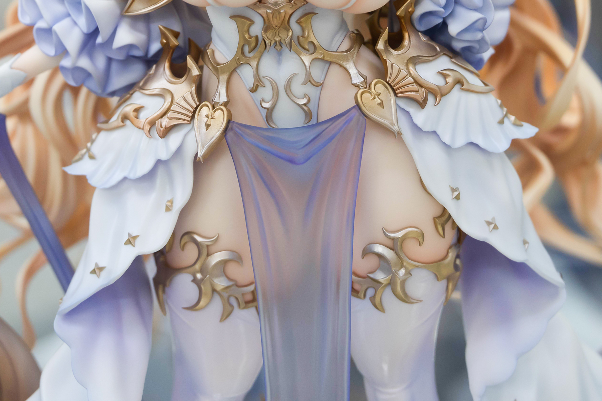 よく見ると金属部分にはハートマークがあしらわれている