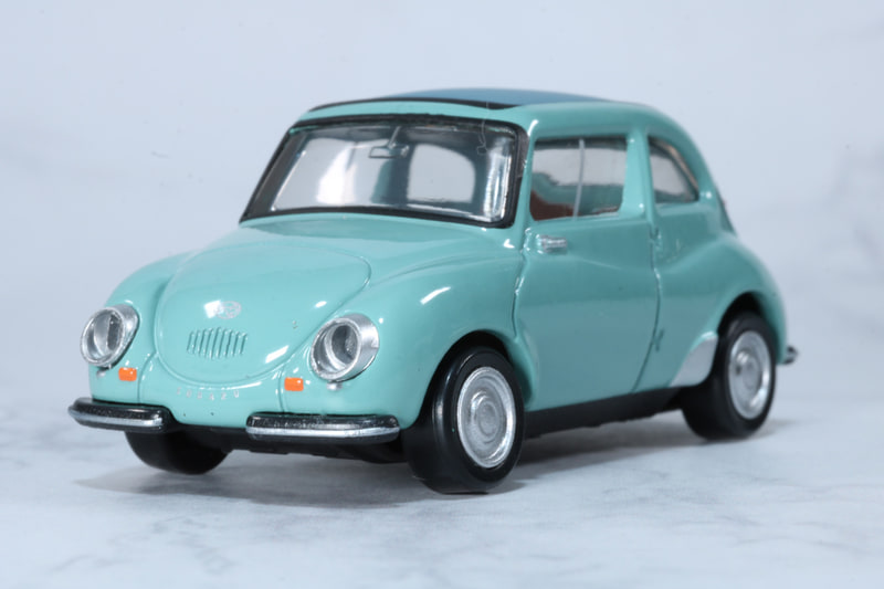 カラーはアイボリー