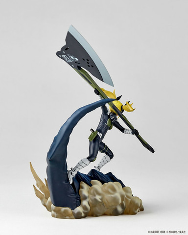 怪獣8号」より大斧を振りかざす四ノ宮キコルが1/18スケールで