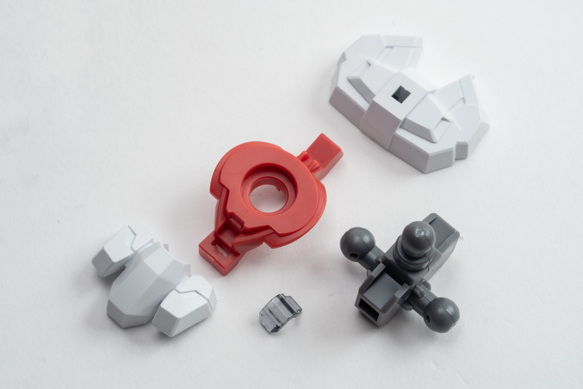 パーツ数は少ないが、ディテールは細かいです