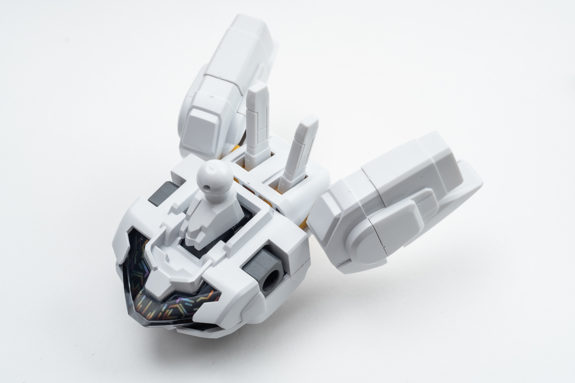 胸パーツと組み合わせるとより重厚感が出ます