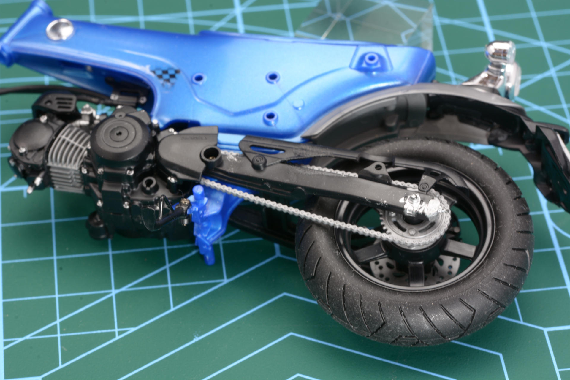 フレームに接続