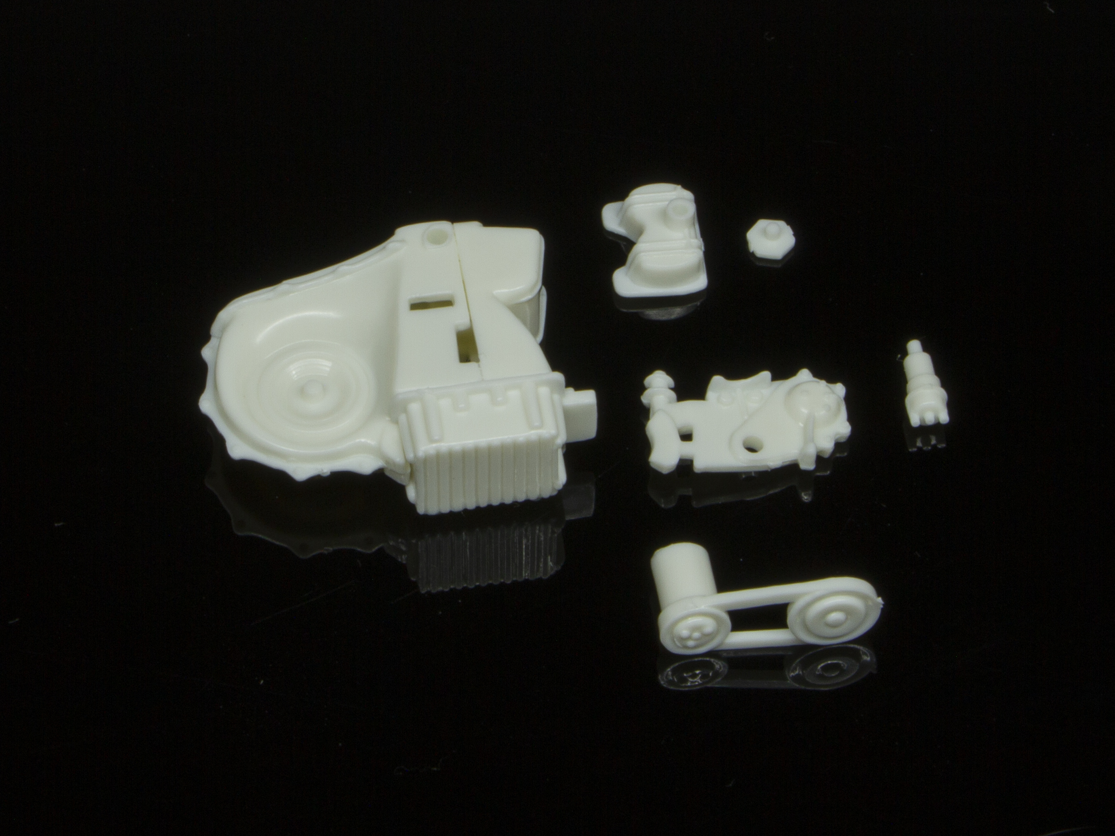 エンジン本体の組み立て