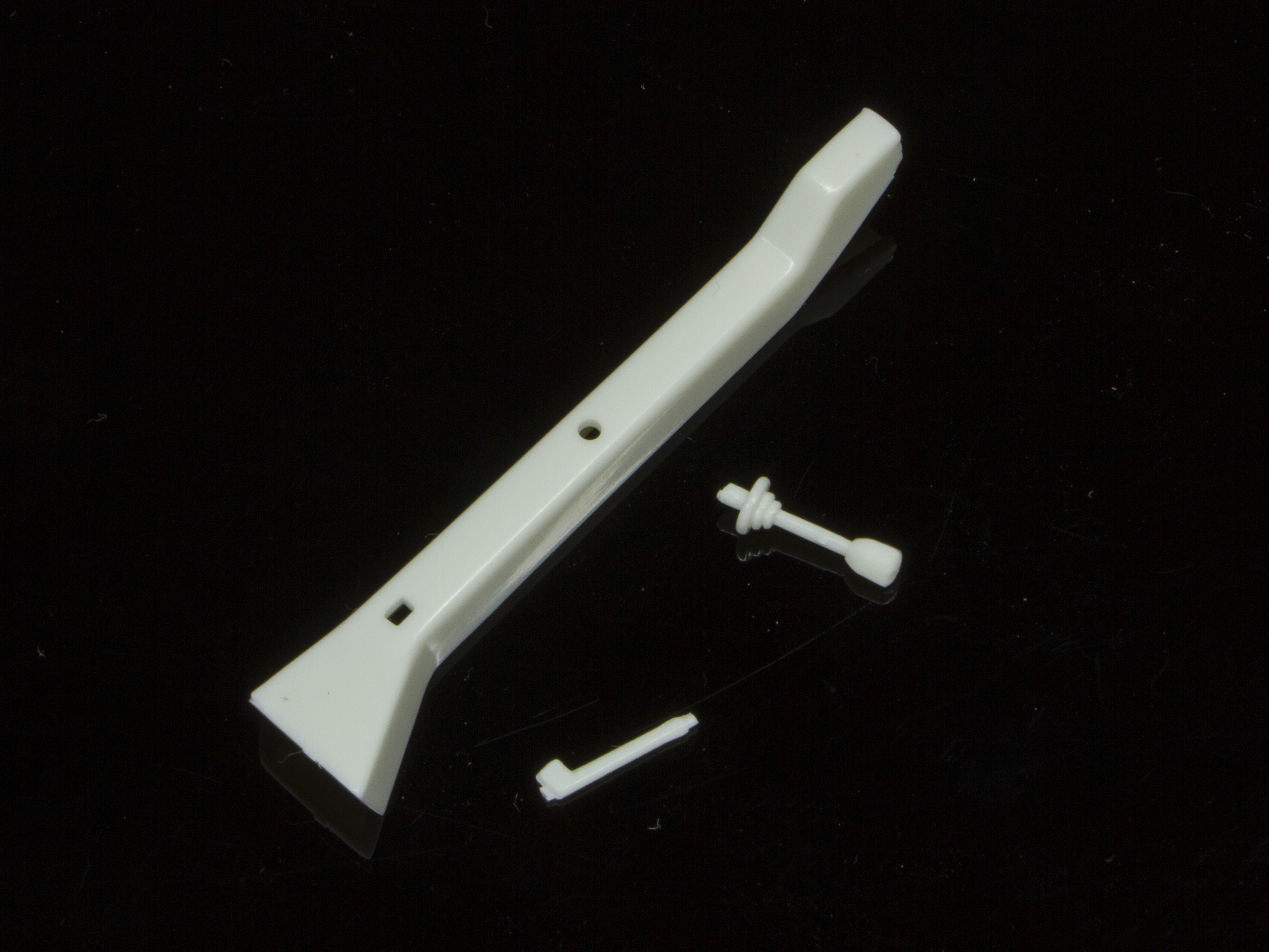 シフトレバー、サイドブレーキの組み立て